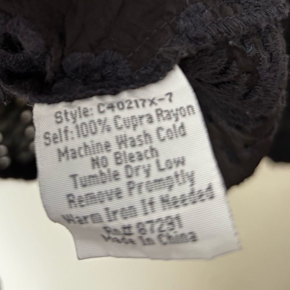 Johnny Was Eyelet Top blouse Black Size 2x - Picture 4 of 5